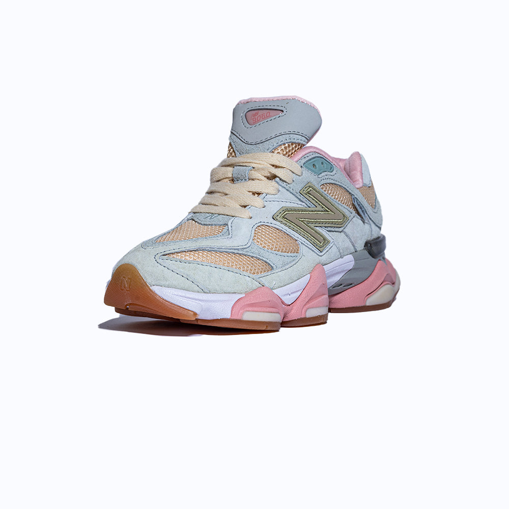 New Balance 9060 Women’s Shoes